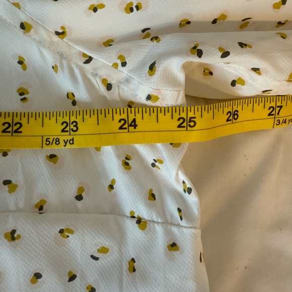 Eddie Bauer Mesh Lined White Button-Down Shirt with Yellow and Black Dot Print - Picture 7 of 10
